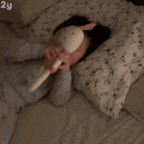 想掀开人类幼崽的脑瓜壳子,  看看里面装的是豆腐, 每天说了八百遍