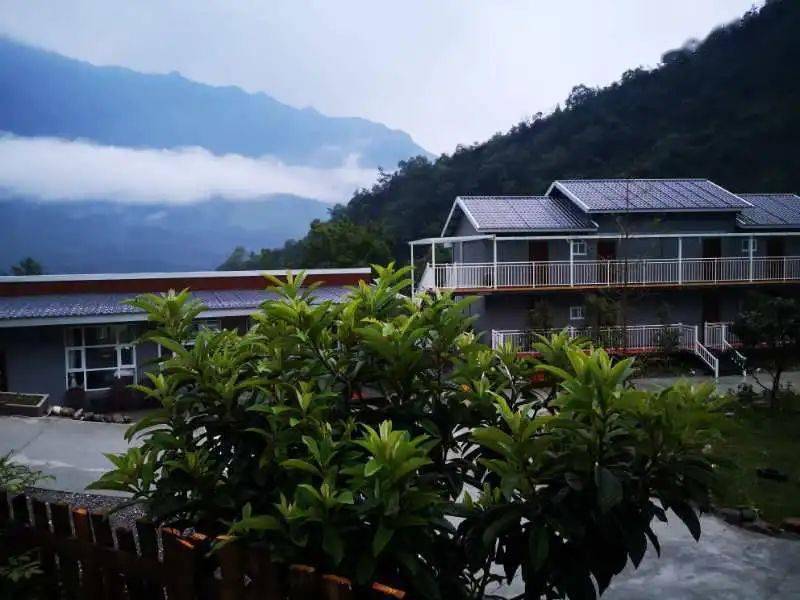 天府旅游名县丨北川民宿,一半山水,一半生活_烟雨