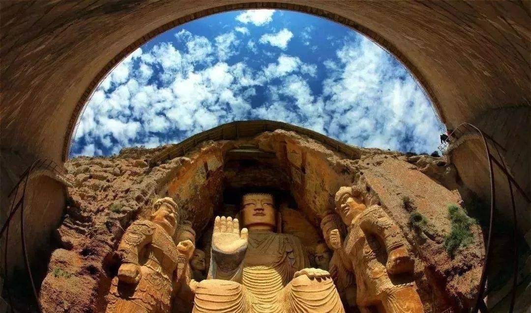 天梯山石窟