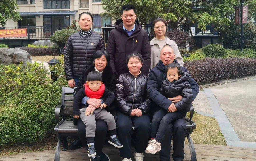衢州市2021年第一季度最美家庭喊你来投票