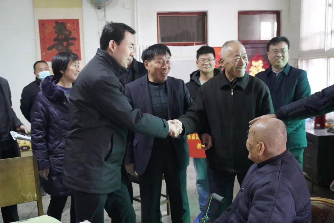 春节慰问获嘉县四大班子领导分组开展春节慰问