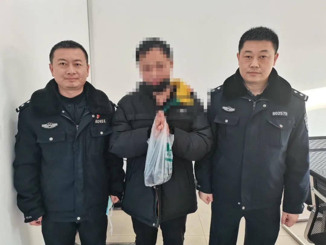 "见状,马某眼圈湿润了说:"真 没想到公安机关不但没有把处理我,热心的