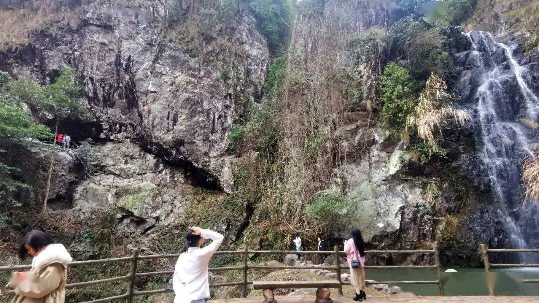 春节期间福建廊桥文旅小镇.寿宁犀溪网红打卡地太火爆了!