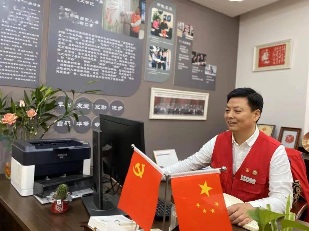 【劳模风采】致敬新时代劳模丨张学军:做事要让百姓满意,让自己满意