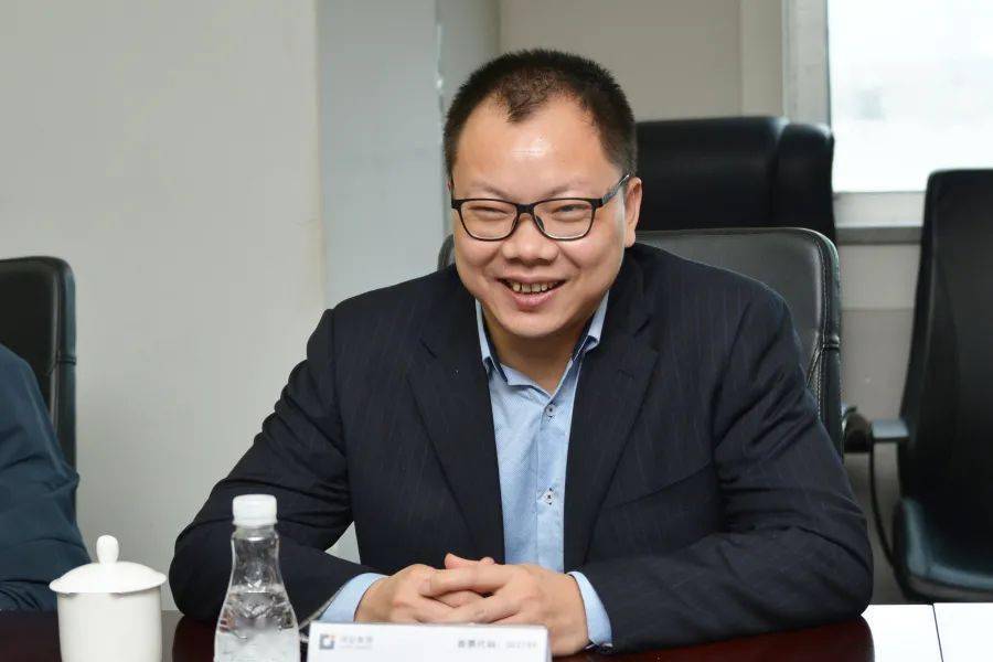 广东平远县委副书记县长周小勇一行莅临建艺集团走访调研