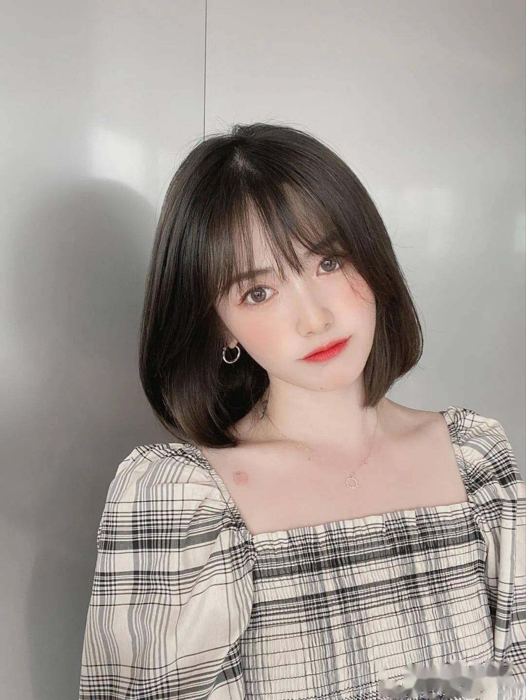 春天减龄"初恋短发"35款_发型
