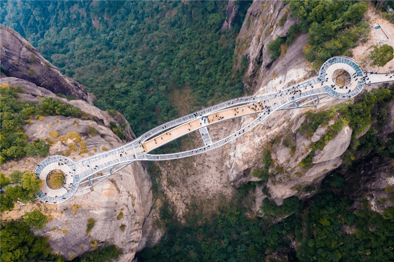 景星岩