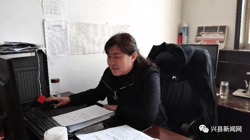 向奋战在兴县基层一线的女性工作者致敬组图