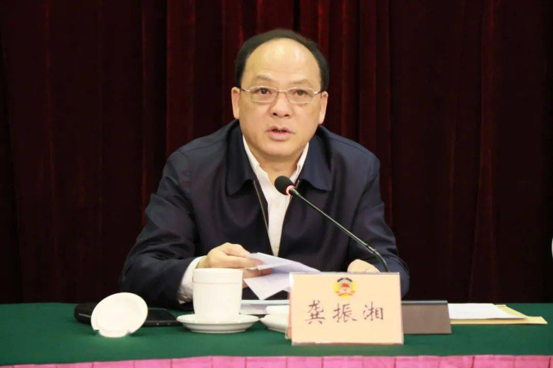 市政协副主席龚振湘就政协长沙市委员会民主评议我市"蓝天保卫战"