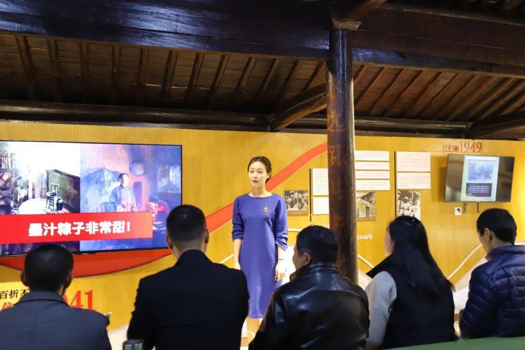 南湖革命纪念馆红船讲解员小分队走进新塍沙家浜