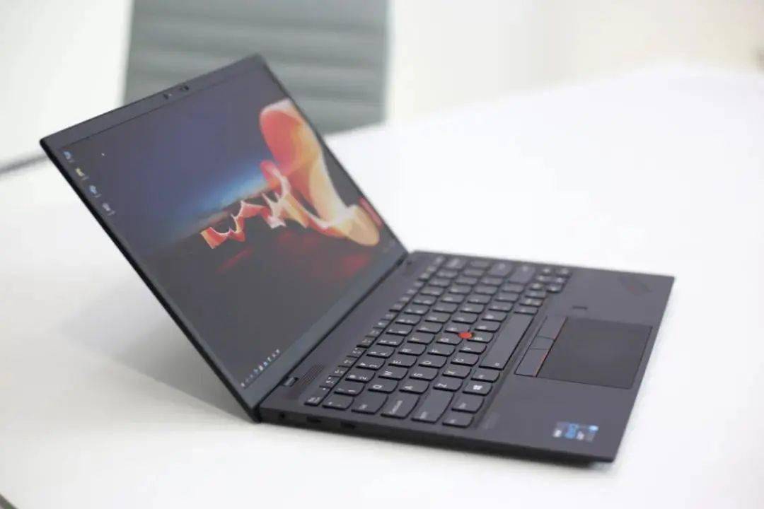 深度评测丨thinkpad x1 nano如何用907g之轻,承载理想