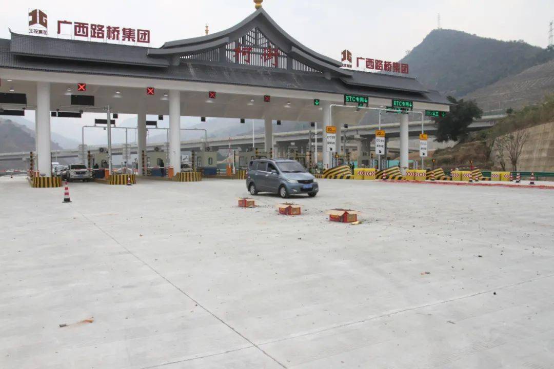 今日,昌保高速分段通车