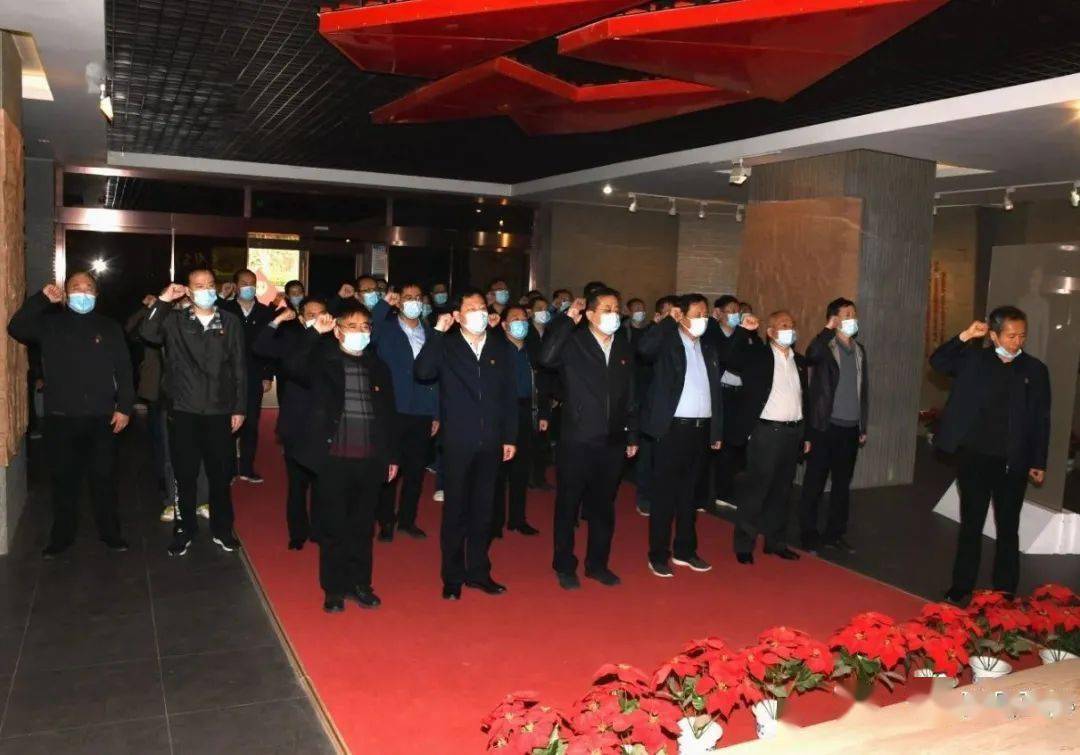 市政协秘书长张晓中带领机关党员干部到磁直南党史馆参观