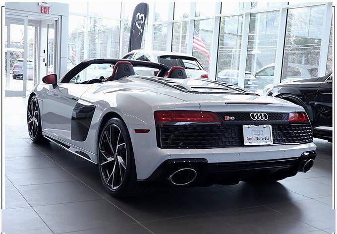 奥迪全新r8敞篷版实拍52lv10绝唱将变电动车型