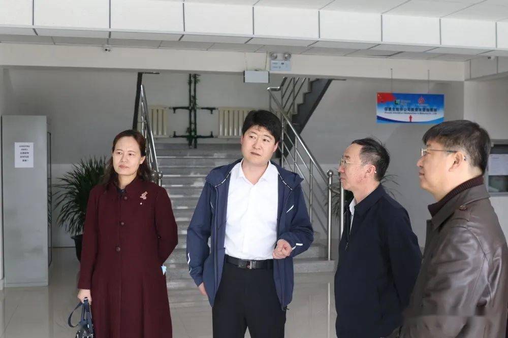 自治区工商联副主席姜爱军到赤峰市开展民营企业助力乡村振兴专题调研