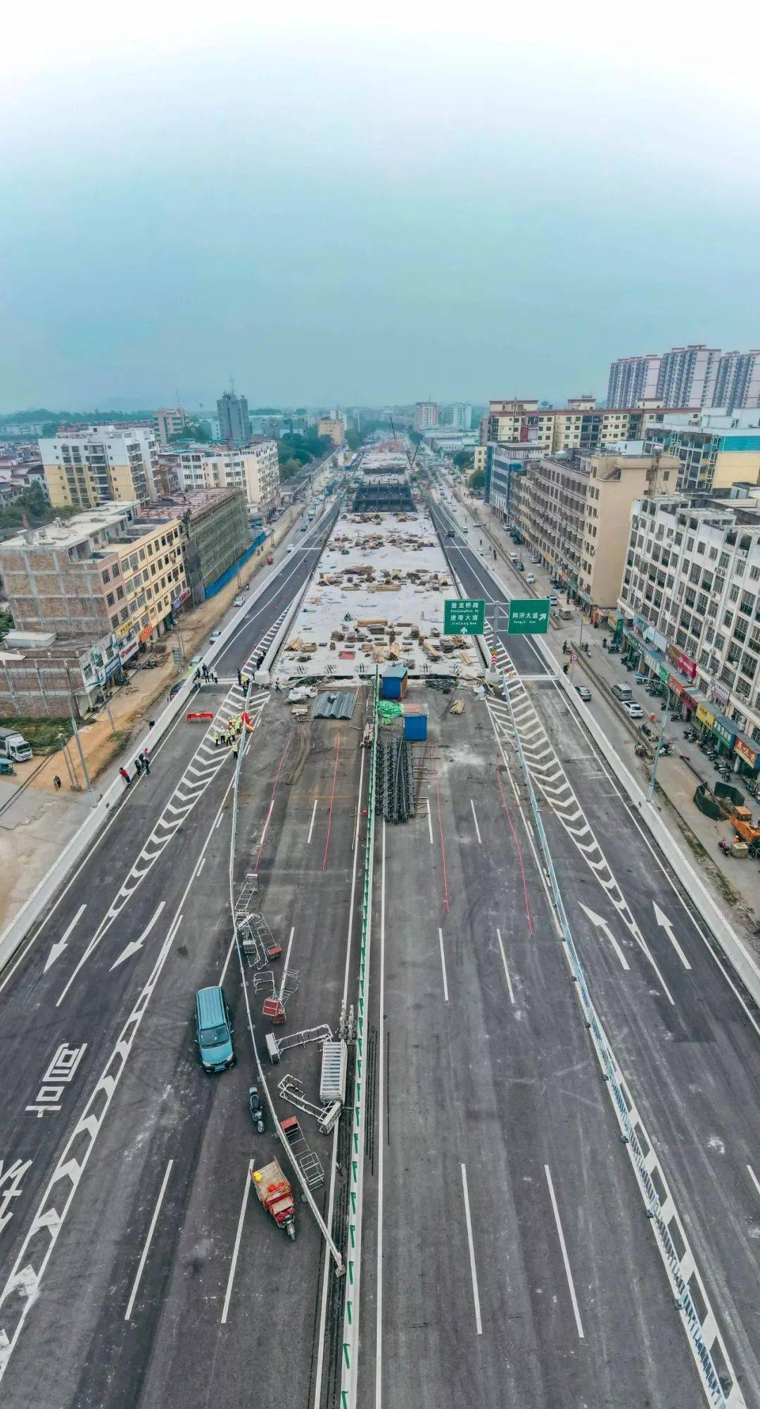 贵港金港大道高架桥实现东西贯通啦!