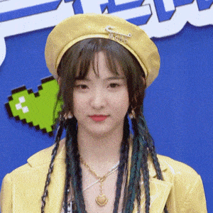 郑乃馨nene, 去年7月作为《创造营2020》第五名出道, 现在是硬糖少女