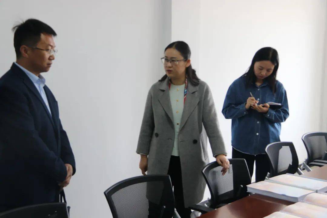 县委书记蒋冬梅调研党史学习教育工作时强调强化自身建设提高履职能力