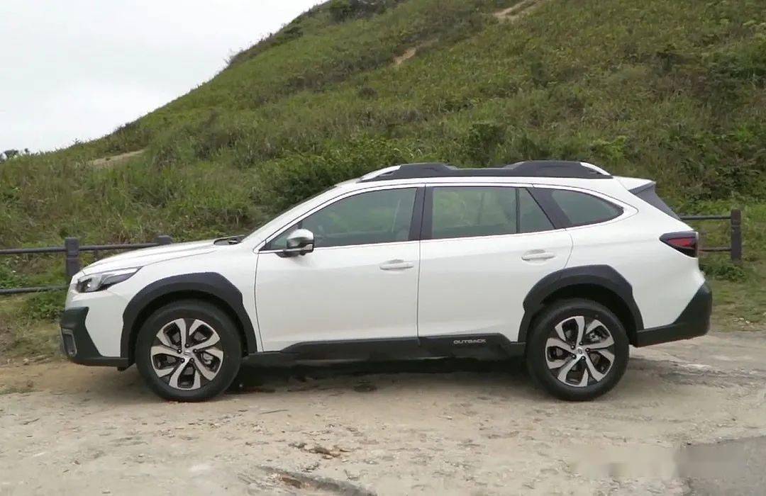 越野旅行车香不香?斯巴鲁第六代傲虎初体验(2021 subaru outback)