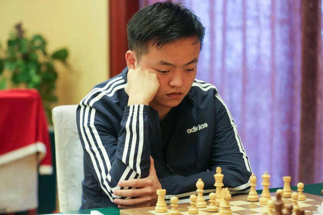 全国国际象棋甲级个人赛开战 22名棋手披挂上阵