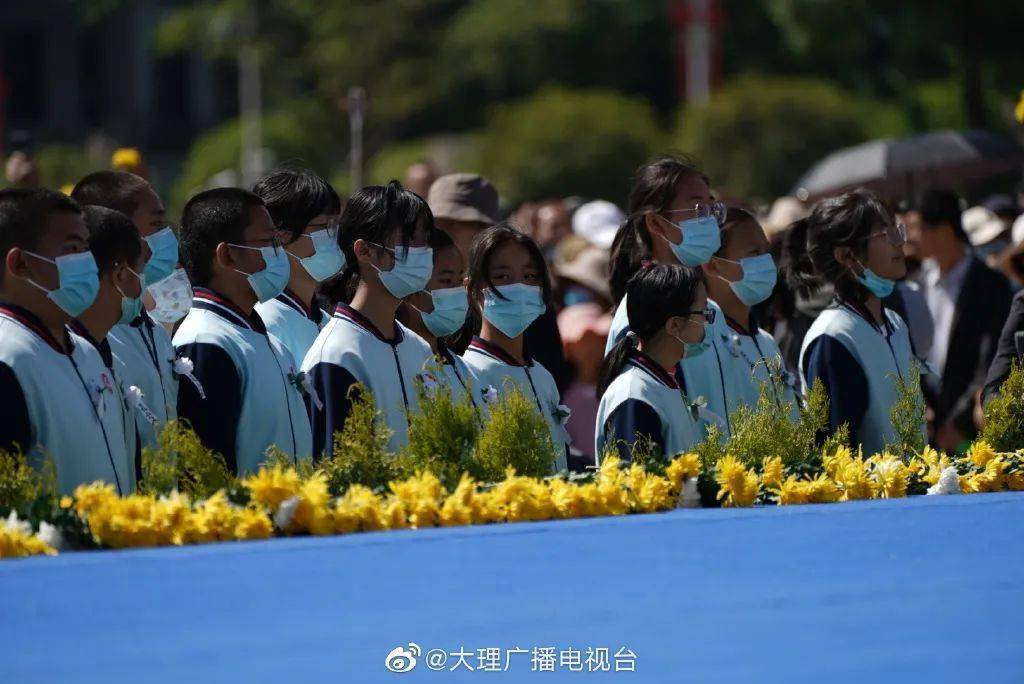 痛别!大理举行悼念仪式,坠机洱海四名机组成员被认定为烈士!