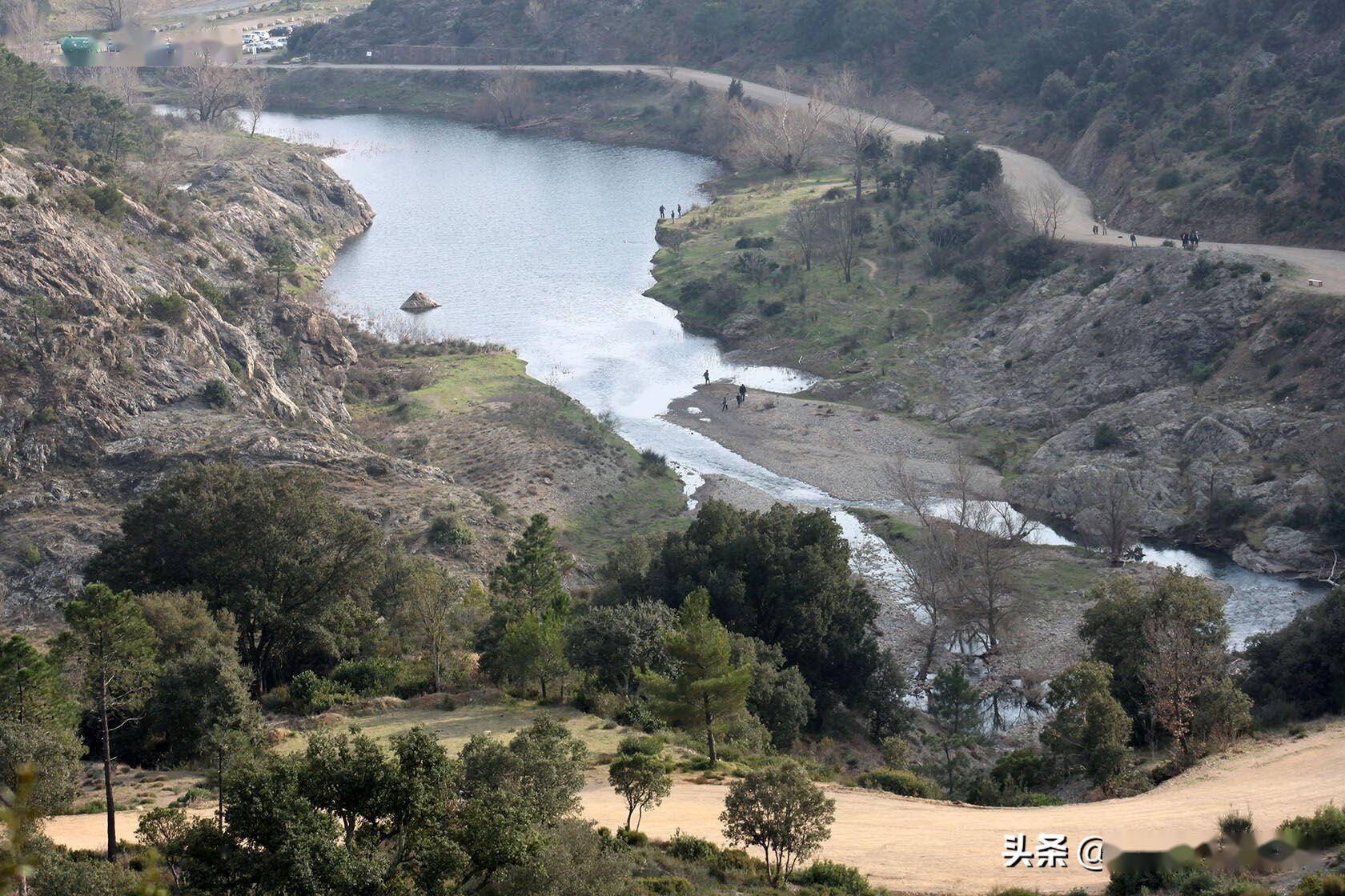 耗资百亿修建的大坝:蓄水5000万立方米,却在建成仅5年后倒塌