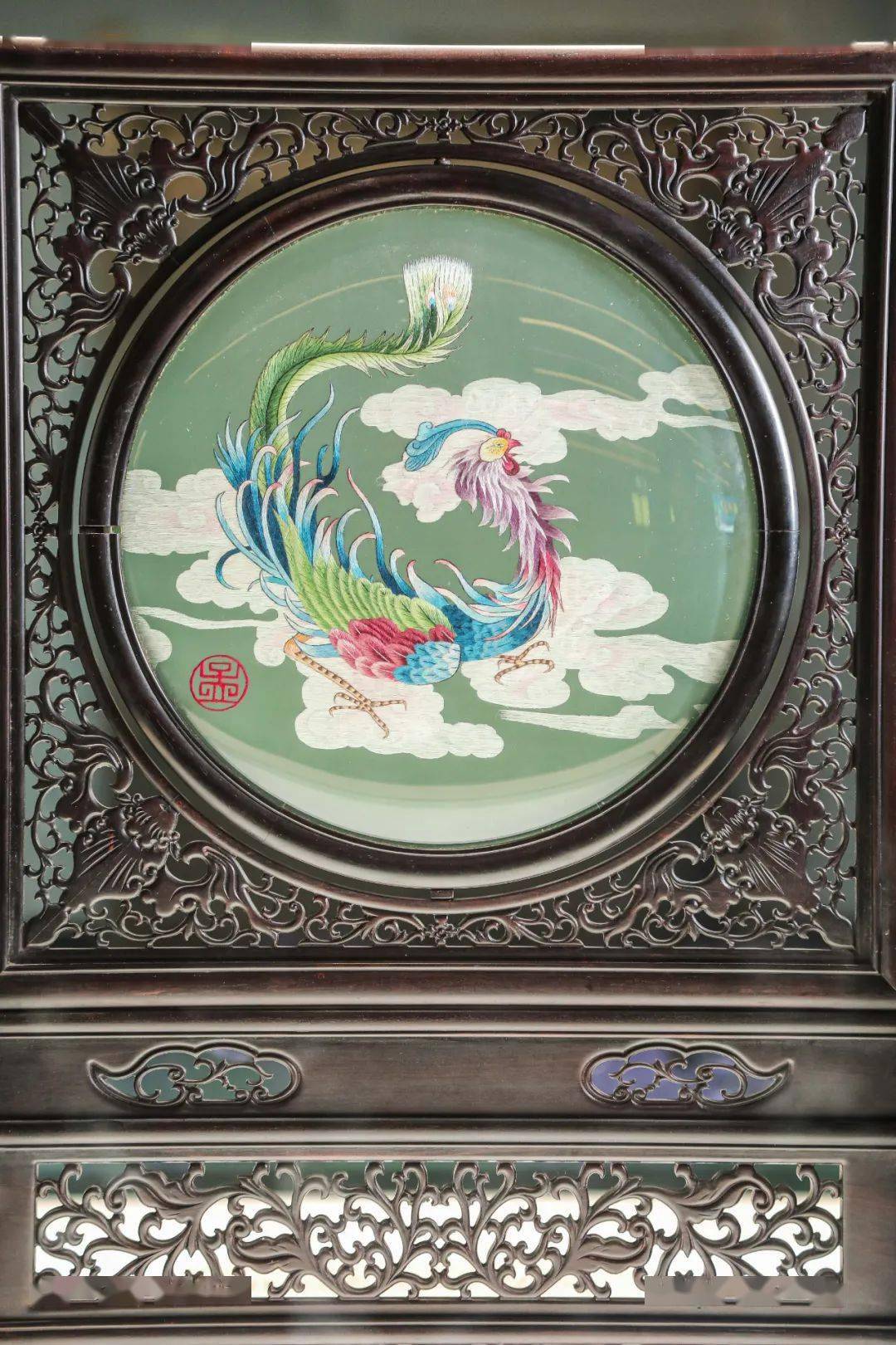 《龙凤呈祥》
