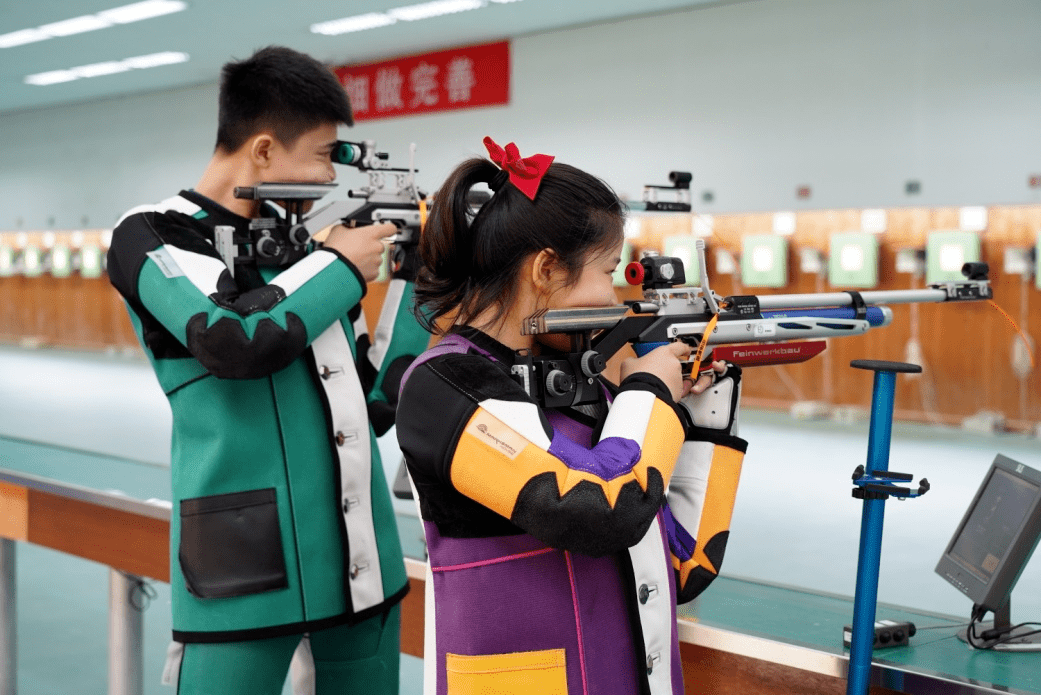 黄浦区黄浦青少年业余体育学校射击队在2021年上海市青少年射击冠军赛