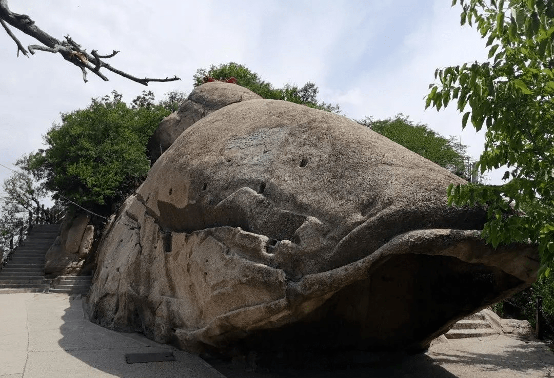 看华山这座山,一石成一岳_奇石