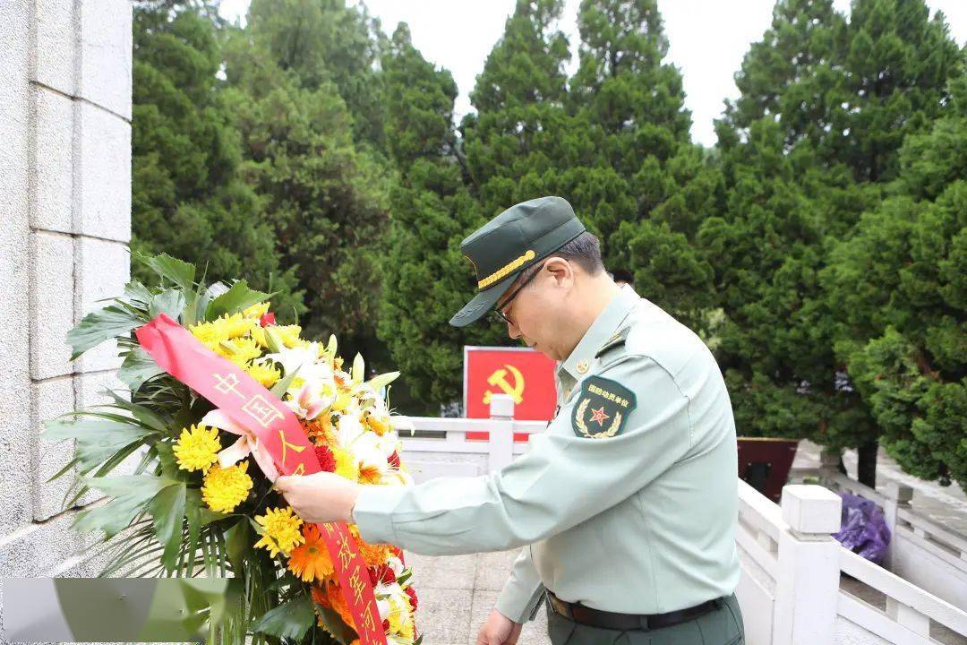 河南省军区首长机关赴鄂豫皖苏区首府参观见学