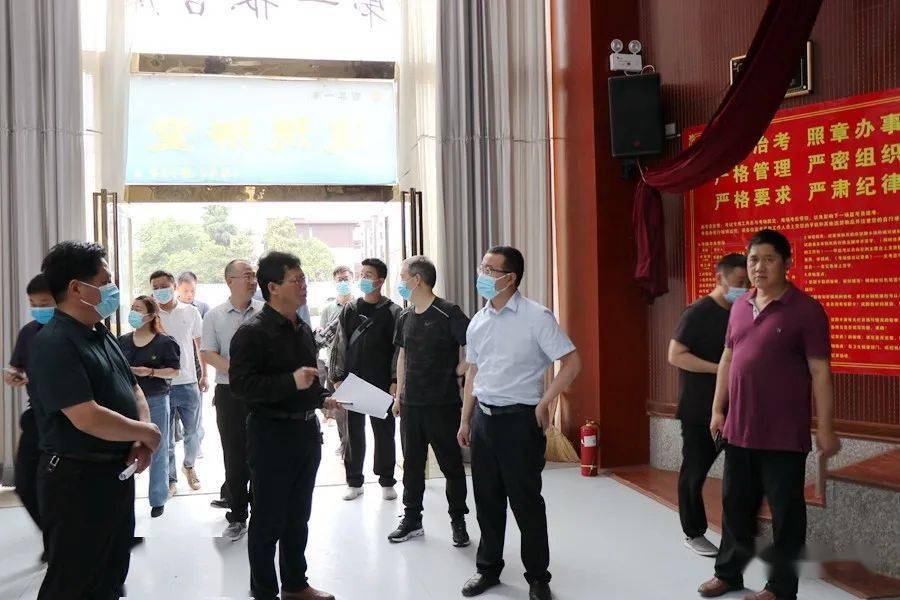 【嵩县一高】副县长史志锋一行到一高督导检查2021年高考准备工作