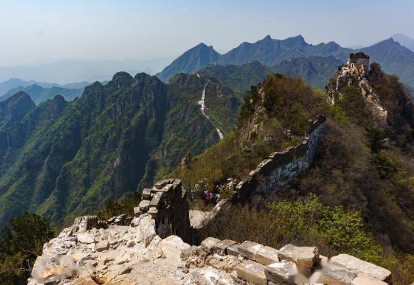 北京一段少人去的野长城,因山势险峻从未对外开放,驴友比较钟爱_怀柔