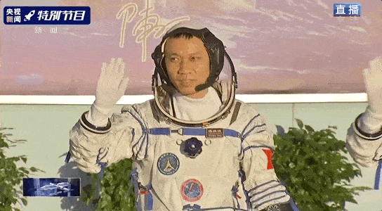 4月29日,长征五号b火箭成功发射天和核心舱,拉开了我国载人航天工程