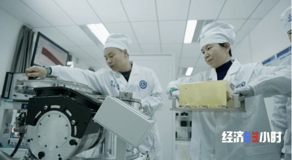 中国|震撼！百亿分之三秒精度！看，北斗卫星的“心脏”这样跳动