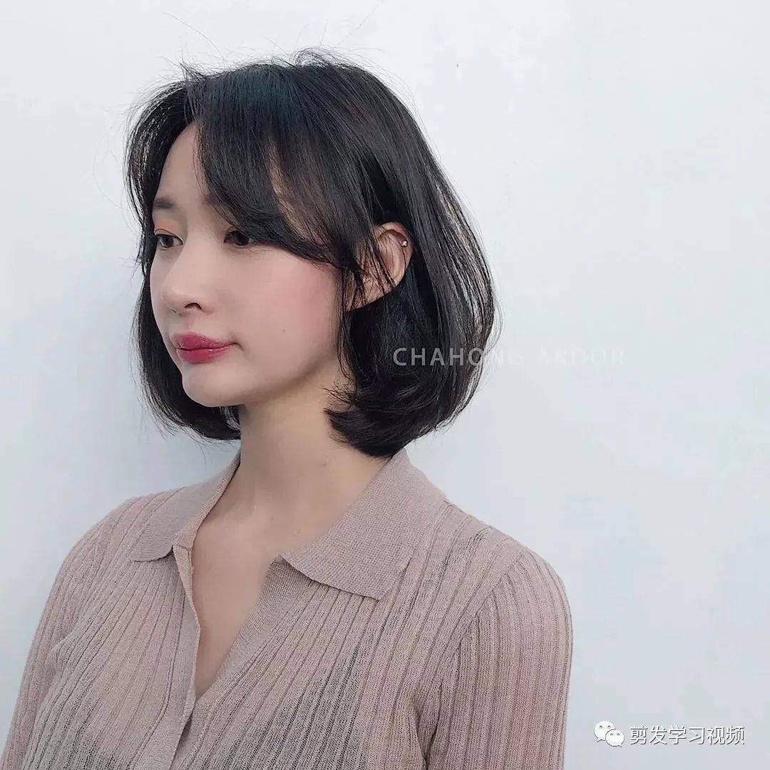 2021夏天"c短发"值得剪,太显脸小了!