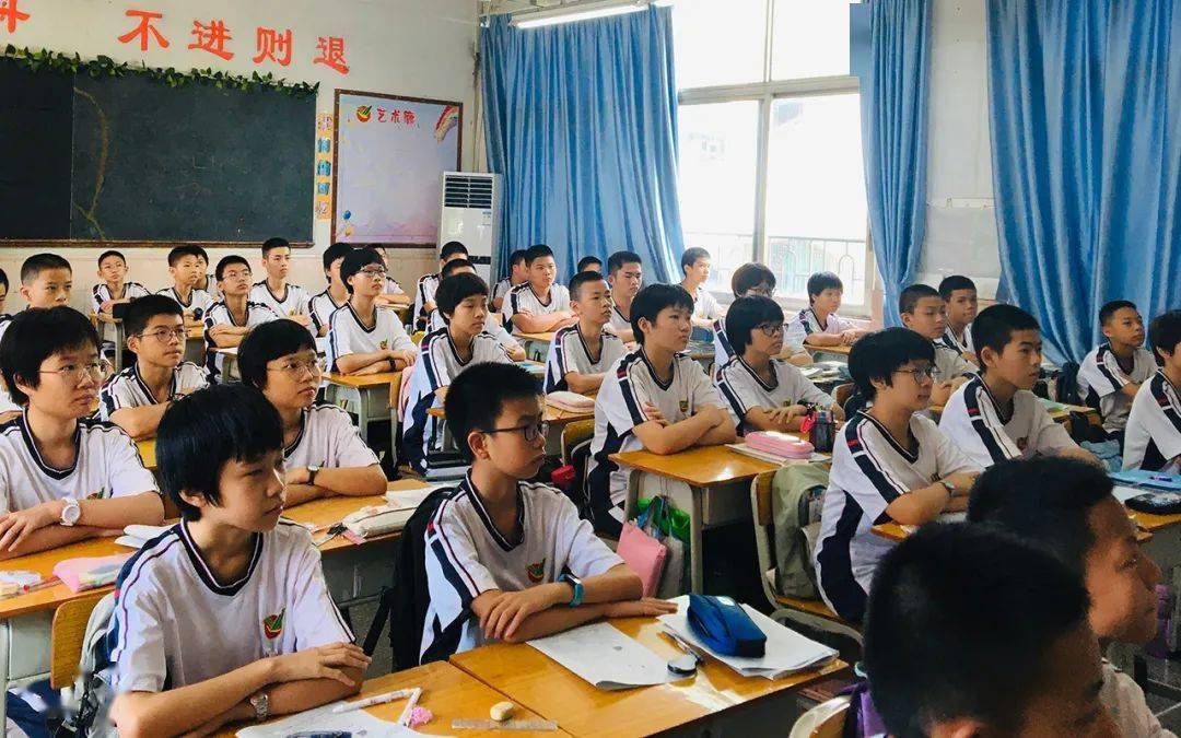 党在我心中 永远跟党走|九江镇初级中学师生开展"庆祝