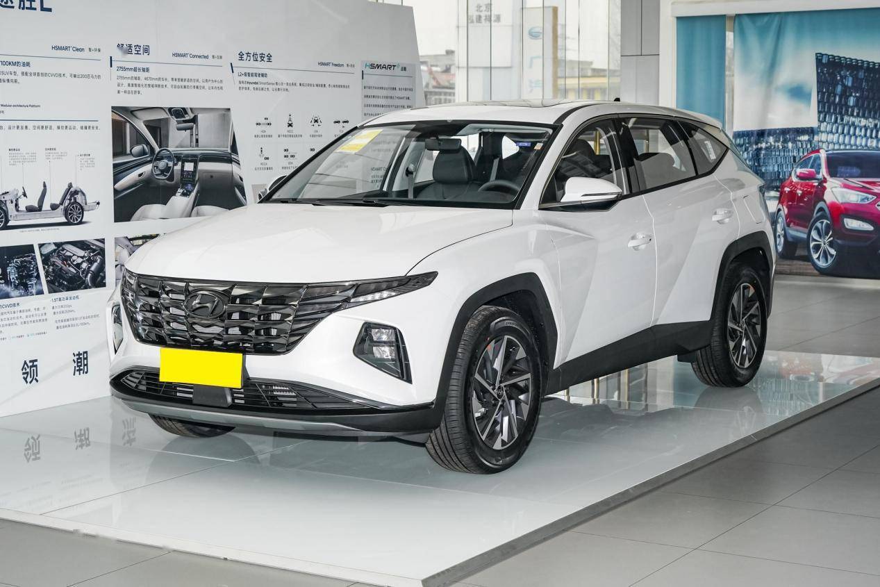 又一高颜值合资suv,1.5t就有200马力,轴距2755mm,实拍
