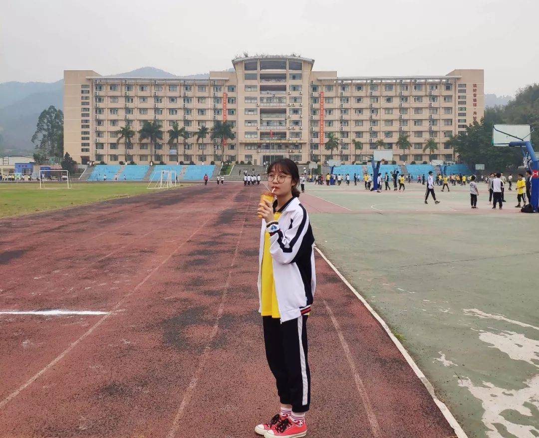 德庆县香山中学
