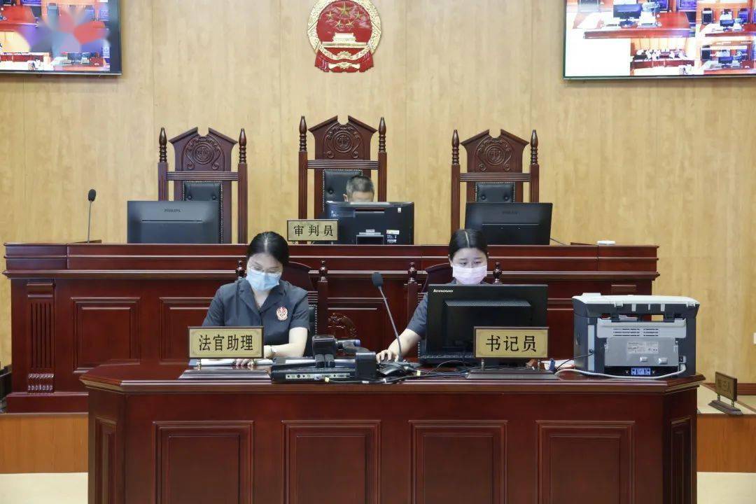 「先进事迹」让青春绽放在法治最前线——记浦城法院民事审判庭法官