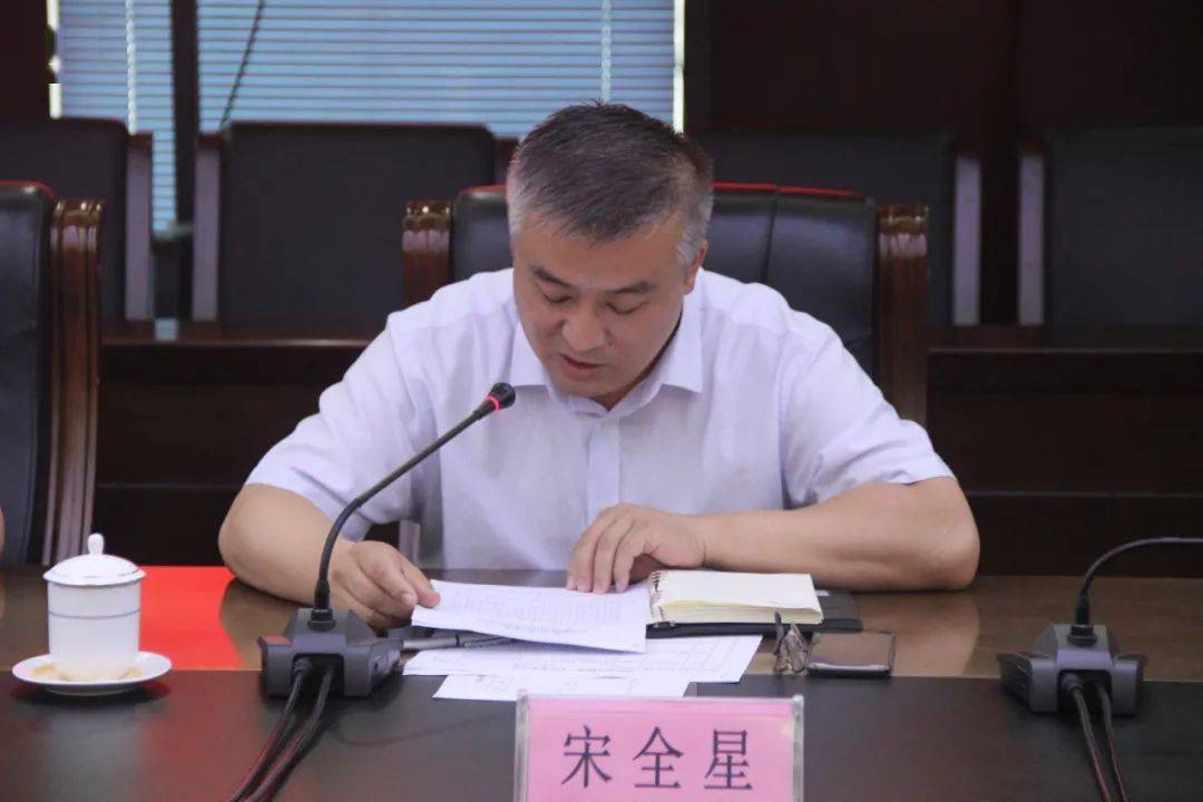 阳信县召开市派第五批第一书记期满座谈会