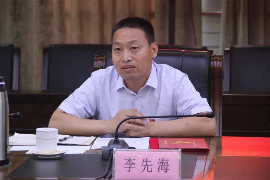 阳信县召开市派第五批第一书记期满座谈会