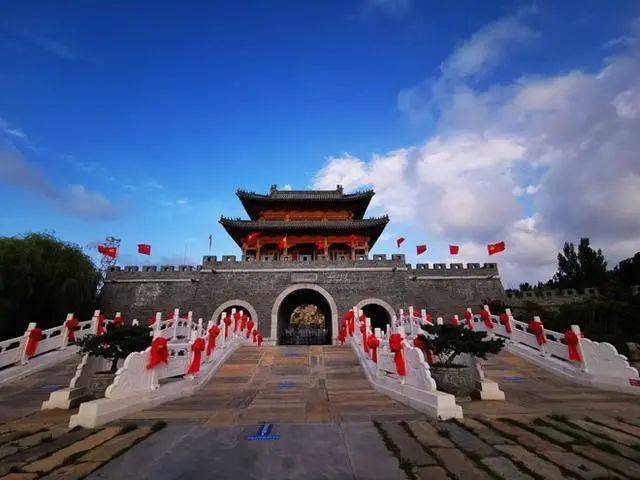 沂蒙之夏丨彩虹音乐啤酒光影节开启沂水夏日夜游模式