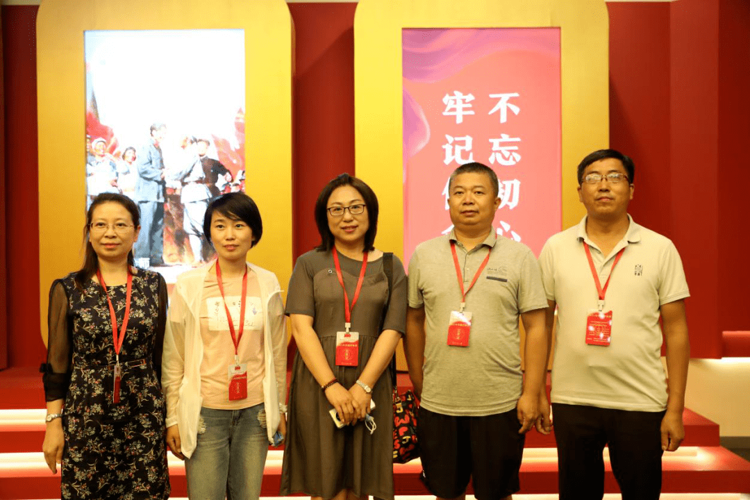 奋进新征程"主题疗休养活动的第二天,下午首批参加2021年全国劳模疗
