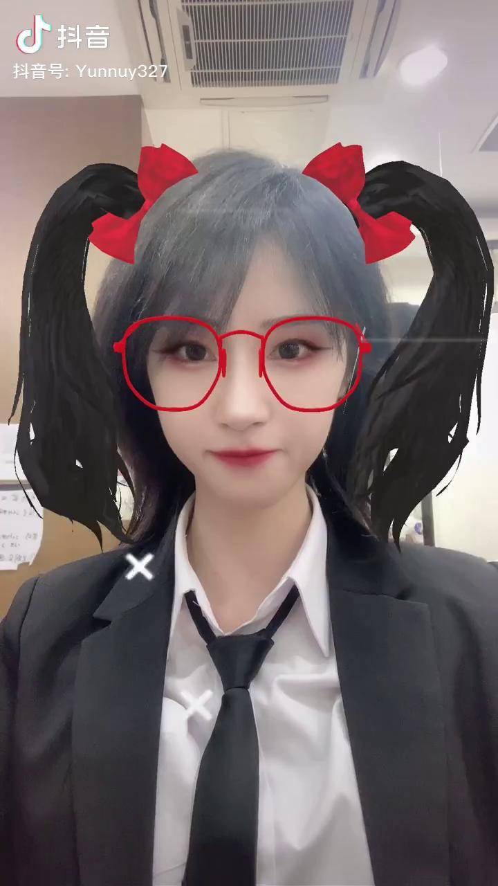 今天长这样双马尾吓人