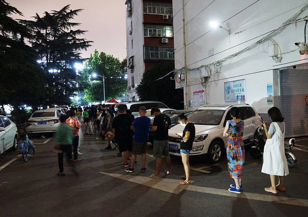 来源|郑州24小时进行全城核酸检测