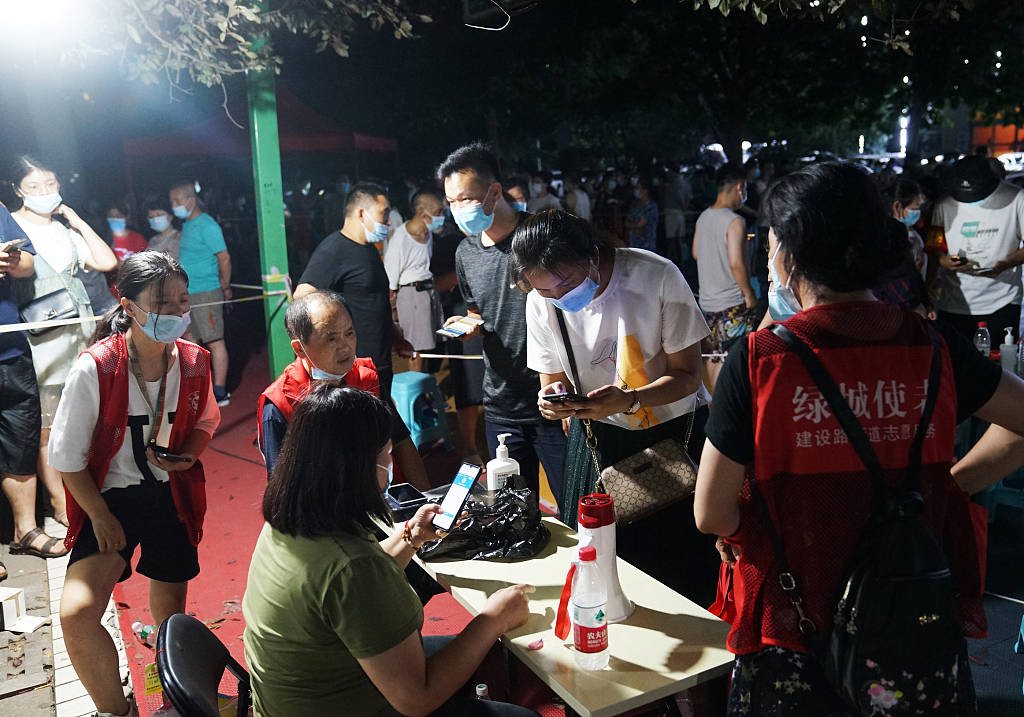 来源|郑州24小时进行全城核酸检测