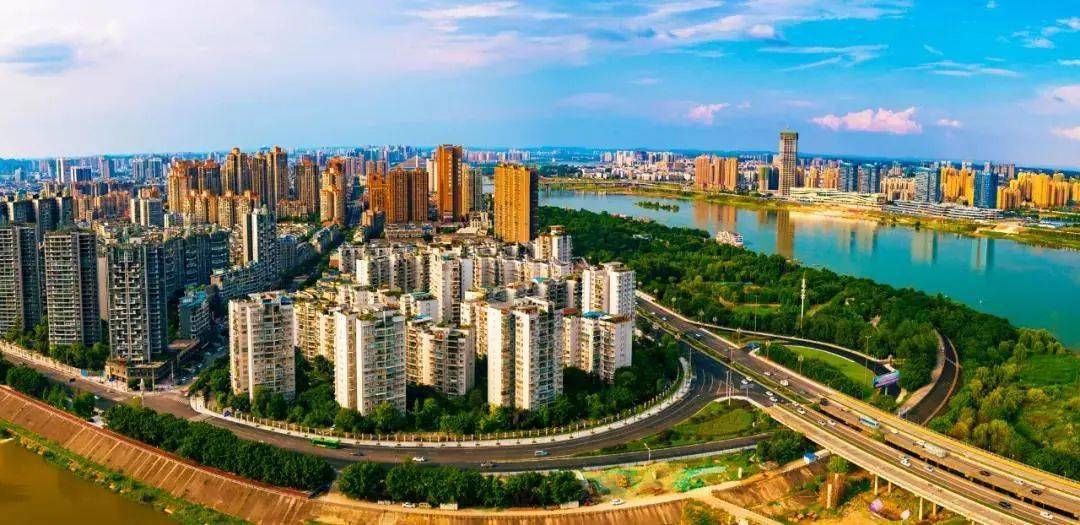 2021年《财富》世界500强中的房企,在南充在售