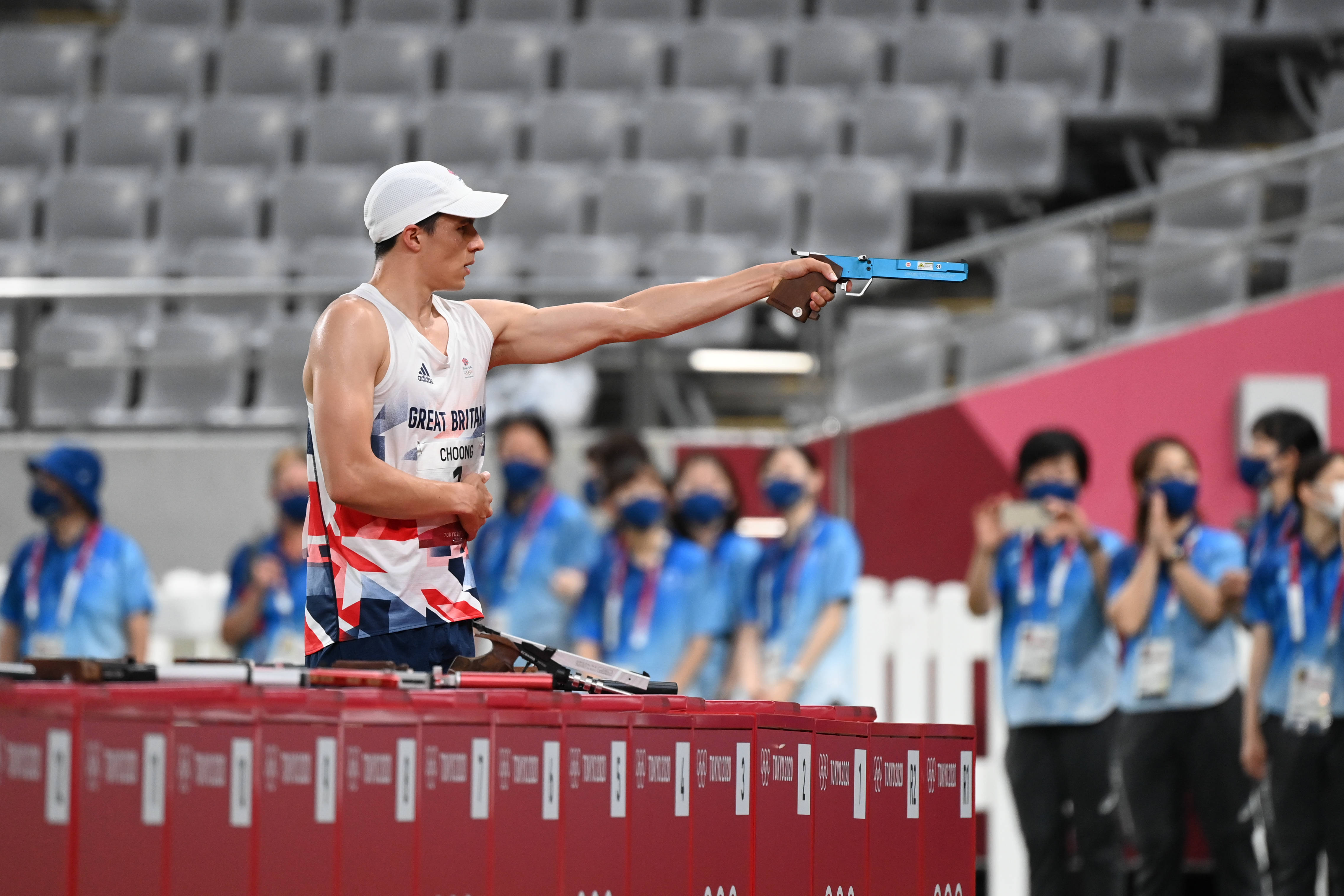 当日,在东京奥运会现代五项男子比赛中,英国选手约瑟夫·钟夺冠.