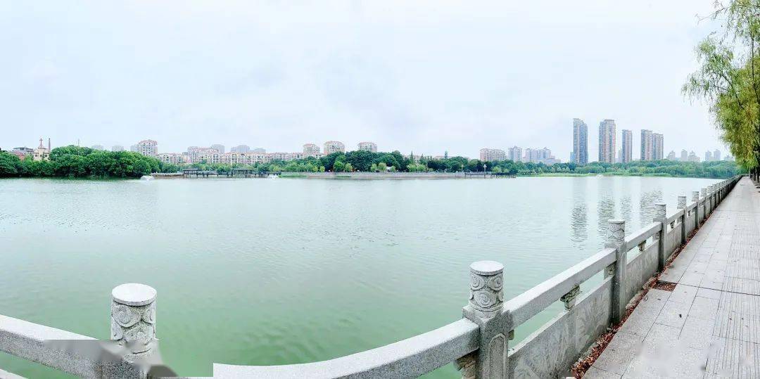 看在线 01 乐平在线app乐友发帖@a年轻:假如天湖公园也做成像秋水