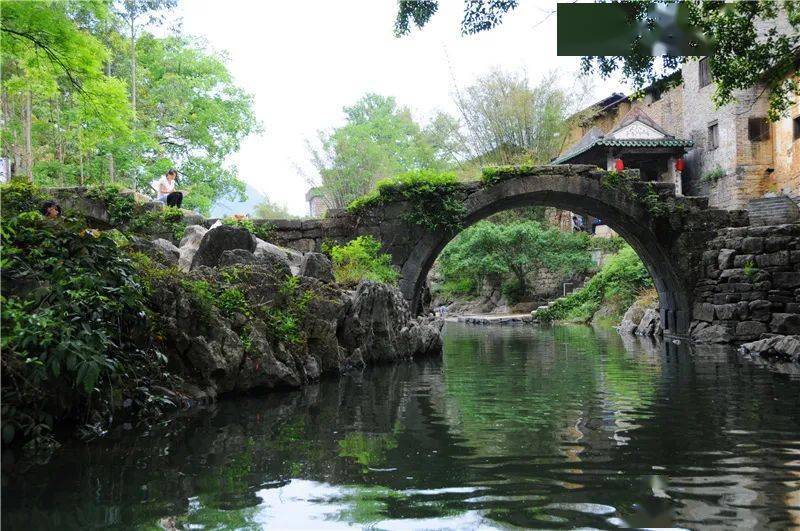此外,黄姚古镇景区还将在龙门街入口区域利用现有建筑改造一处二级